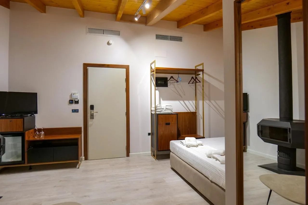 ***  Hotel Semajo Vlore Albania