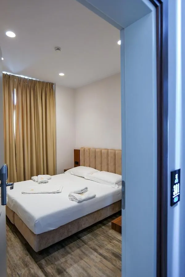 Hotel Semajo Vlore